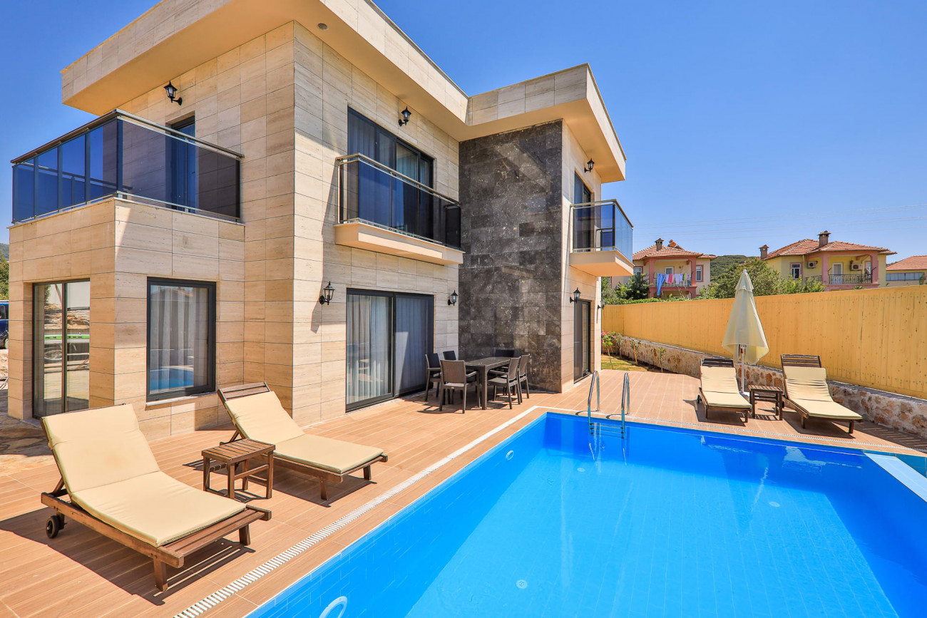 Code 2016: Charming Villa with Private Pool in Kas